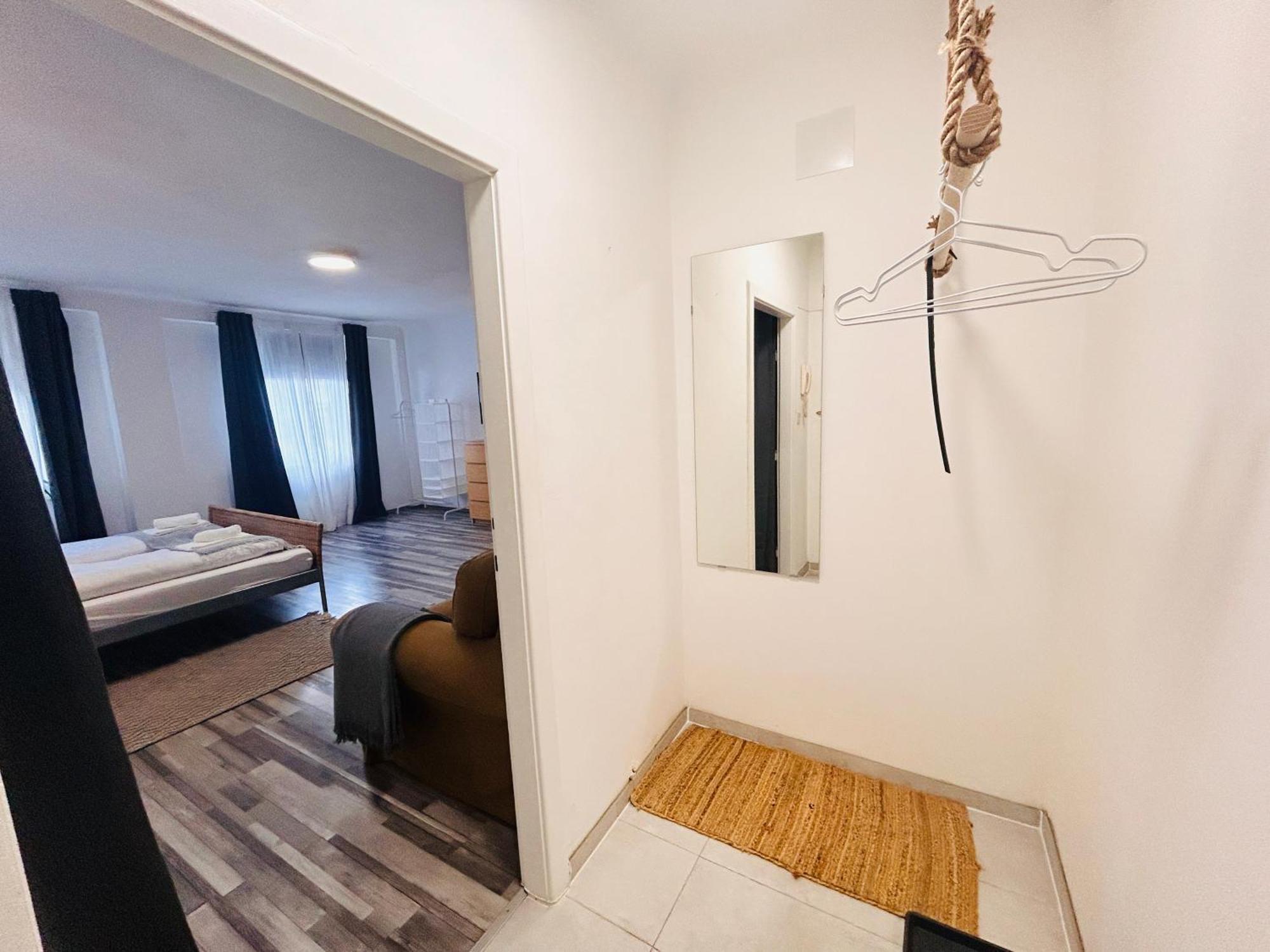 Gemuetliche Wohnung Naehe Hauptbahnhof Und Zentrum Bécs Kültér fotó